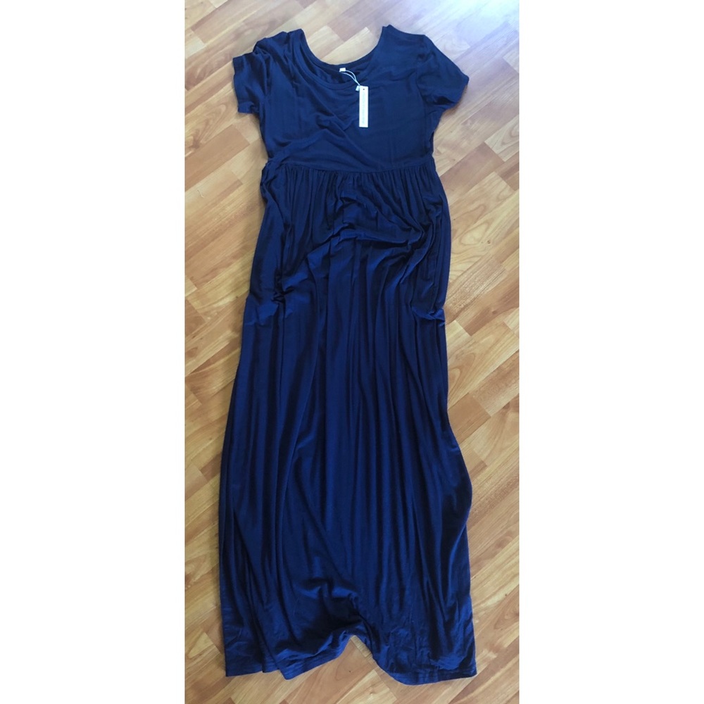 Blue shortsleeved maxi dress